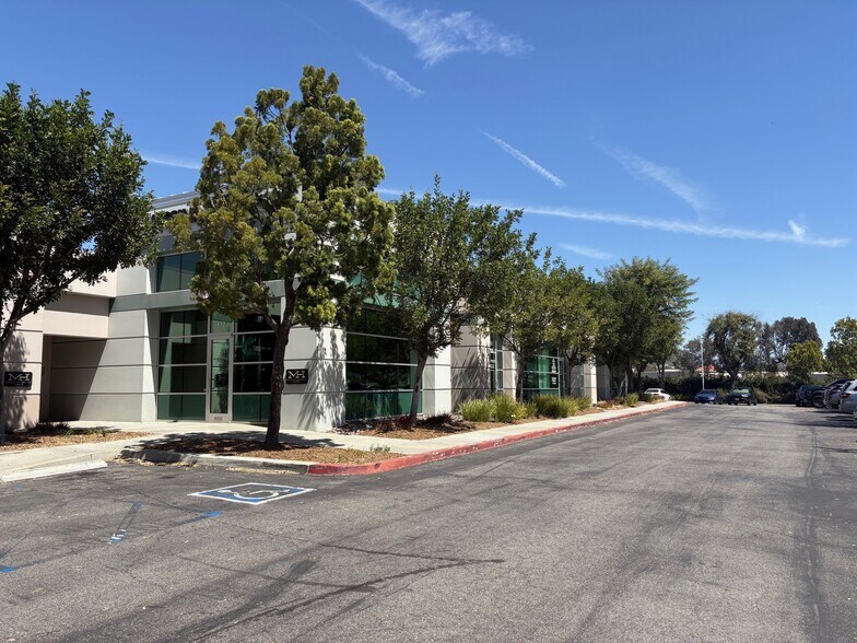 More Photos Of 24910 Las Brisas Rd, Murrieta Medical For Lease
