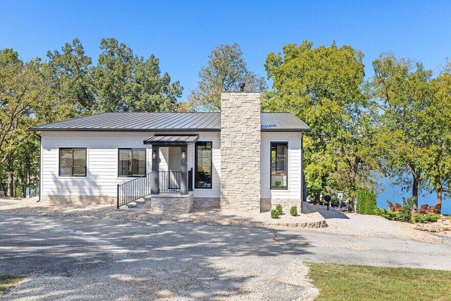 More Photos Of 26995 Reel Ln, Shell Knob Hotel For Sale