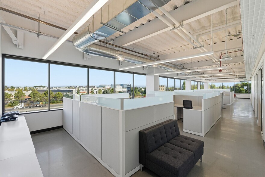 More Photos Of 1840 Gateway Dr, San Mateo Coworking Space