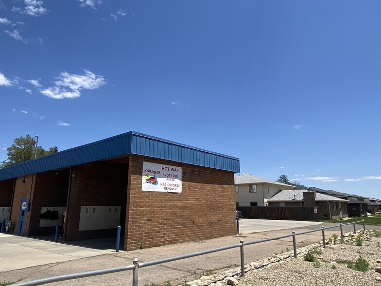 More Photos Of 390 Pratt St, Longmont Carwash For Sale