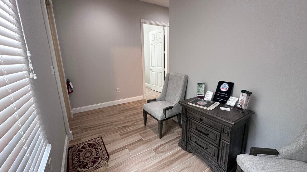 More Photos Of 120 Eldridge Rd, Sugar Land Medical For Sale