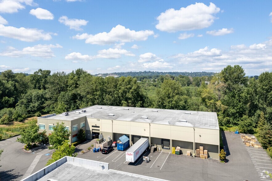 More Photos Of 720 SW 34th St, Renton Warehouse For Lease
