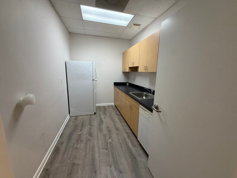 More Photos Of 635 Primera Blvd, Lake Mary Medical For Lease