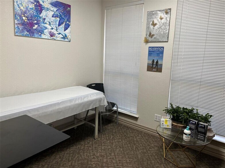 More Photos Of 2606 Harwood Rd, Bedford Medical For Sale