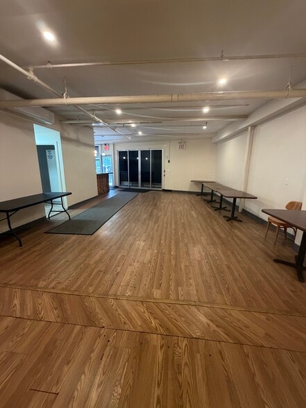 More Photos Of 3375 Shore Pky, Brooklyn Flex For Lease