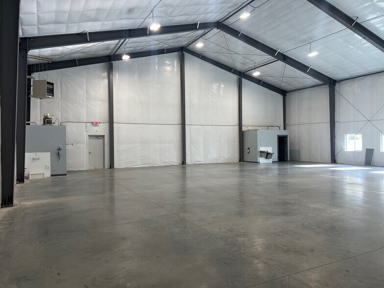 More Photos Of 203 Hannibal Street, Caldwell Warehouse For Lease