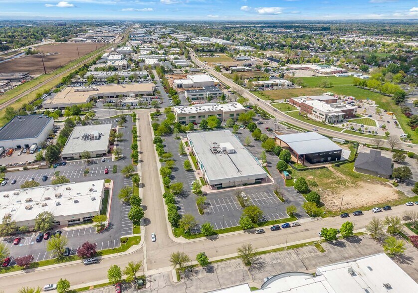 More Photos Of 9390 W Golden Trout St, Boise Office For Sale