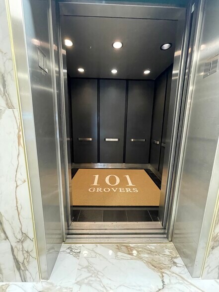 More Photos Of 101 Grovers Mill Rd, Lawrenceville Office For Lease