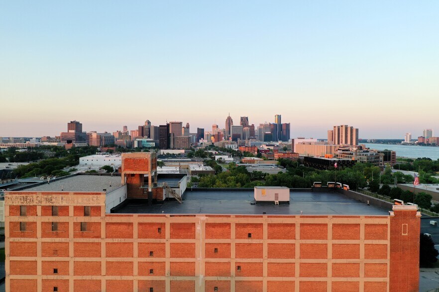 More Photos Of 2030 Howard St, Detroit Warehouse For Sale