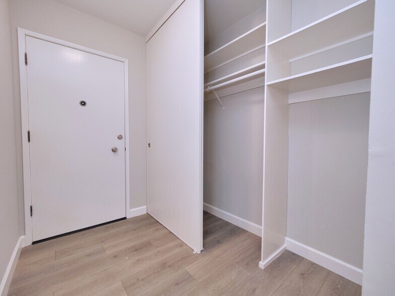 More Photos Of 631 Masonic Way, Belmont Apartments For Sale