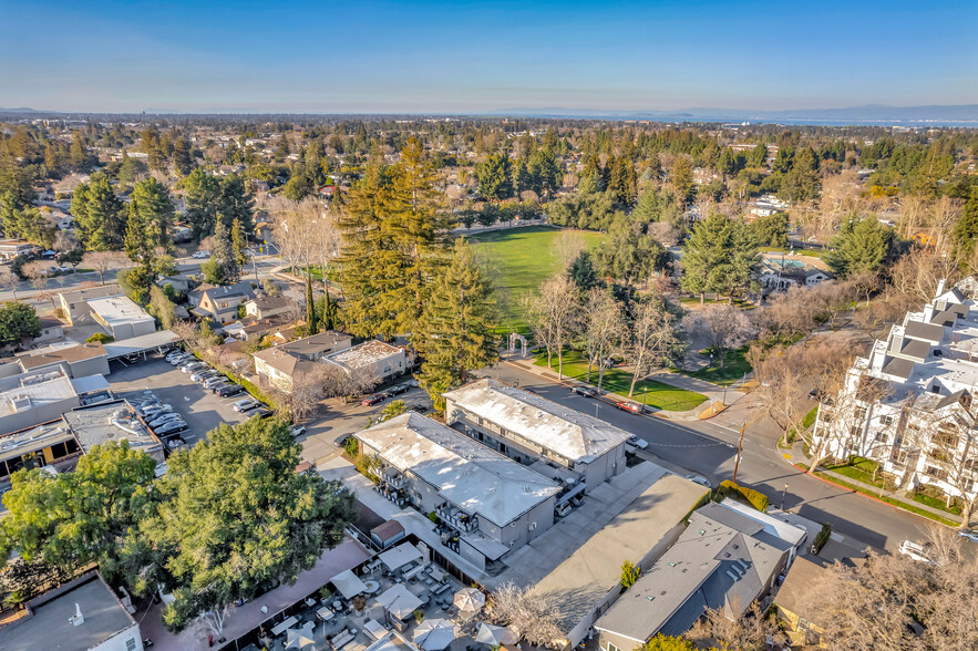 More Photos Of 775 Oak St, Mountain View Apartments For Sale
