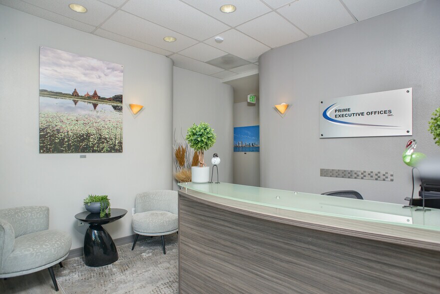 More Photos Of 2244 Faraday Ave, Carlsbad Coworking Space