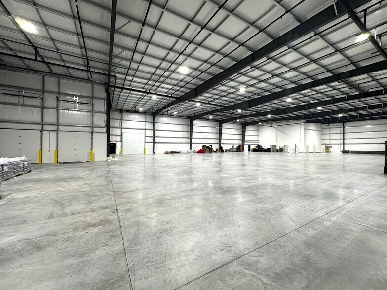 More Photos Of 0 W CR 800 S, Pendleton Unknown For Lease