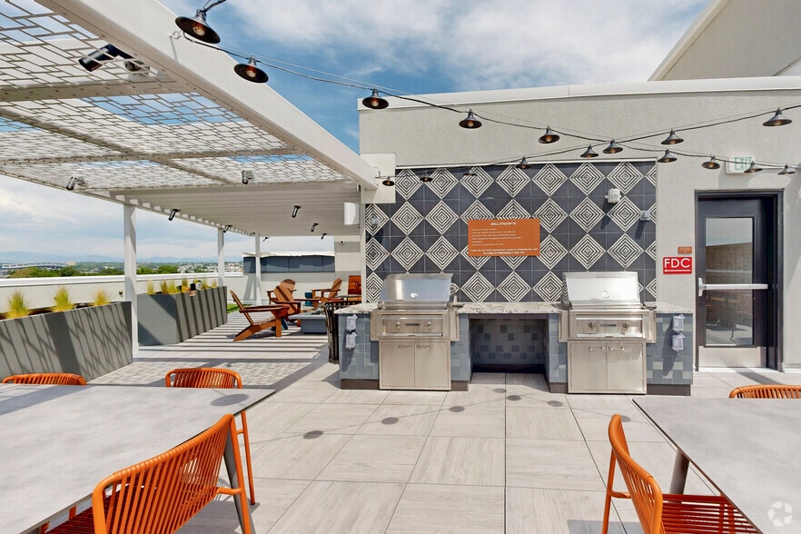 More Photos Of 1040 Santa Fe Dr, Denver Apartments For Lease