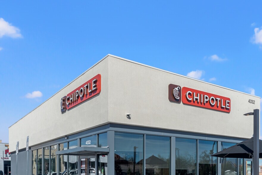 Primary Photo Of 4332 W Cactus Ave, Las Vegas Fast Food For Sale