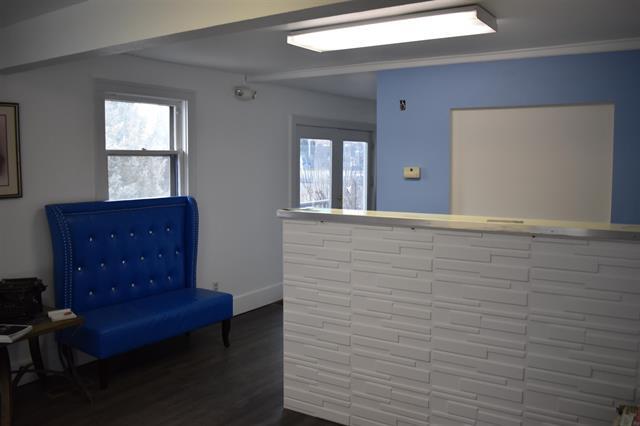 More Photos Of 1508 Mount Rushmore Rd, Rapid City Office For Sale