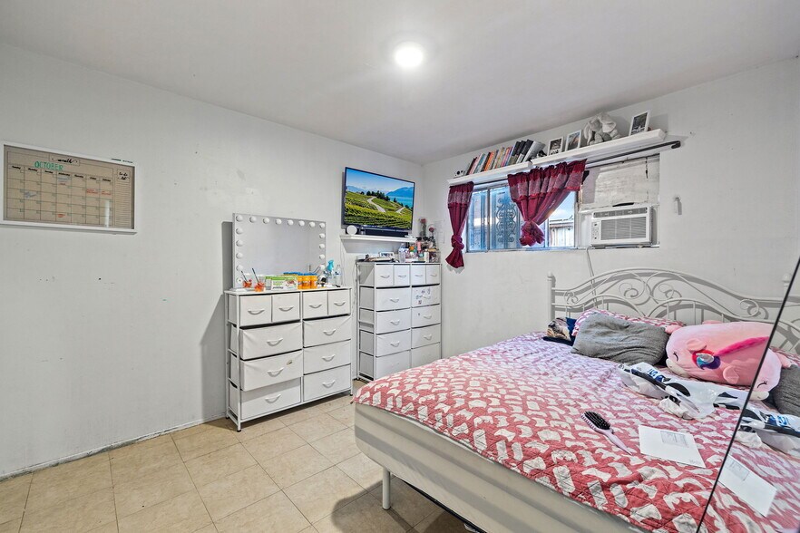 More Photos Of 541 N Summit Ave, Pasadena Apartments For Sale