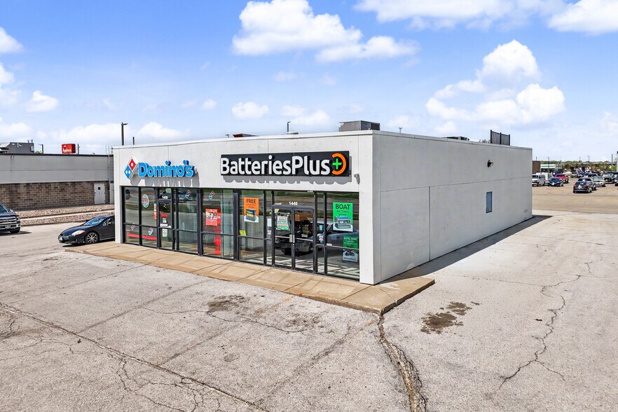 More Photos Of 1430-1450 E Army Post Rd, Des Moines Freestanding For Lease