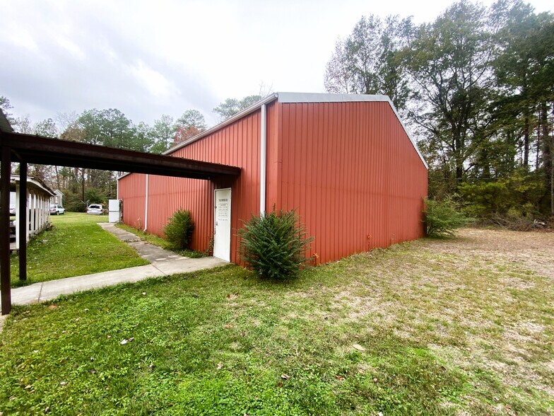 More Photos Of 308 Section Line Rd, Leesville Specialty For Sale