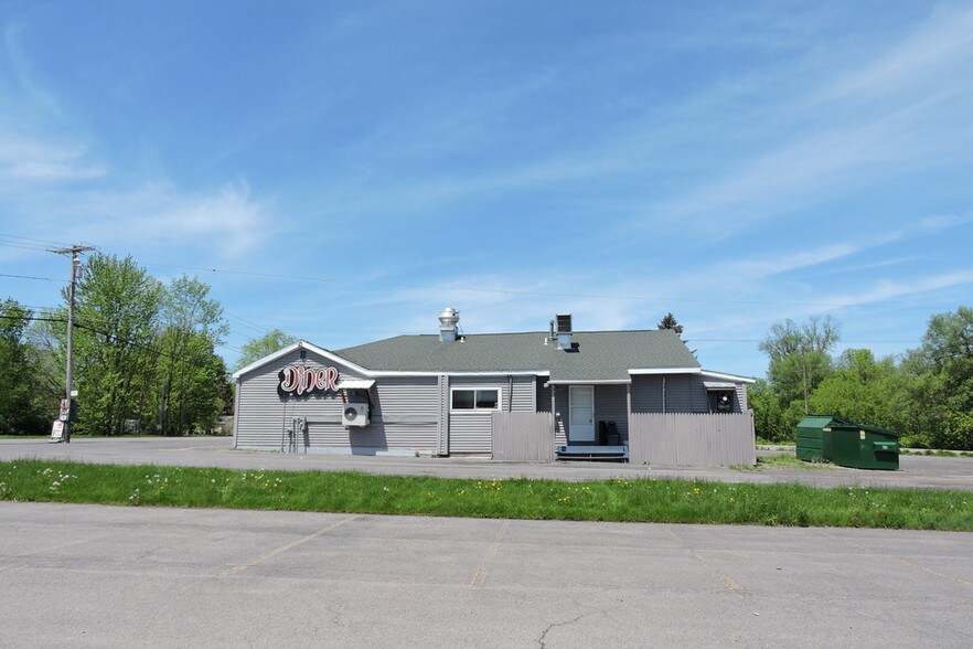 More Photos Of 7991 Route 31, Bridgeport Restaurant For Sale