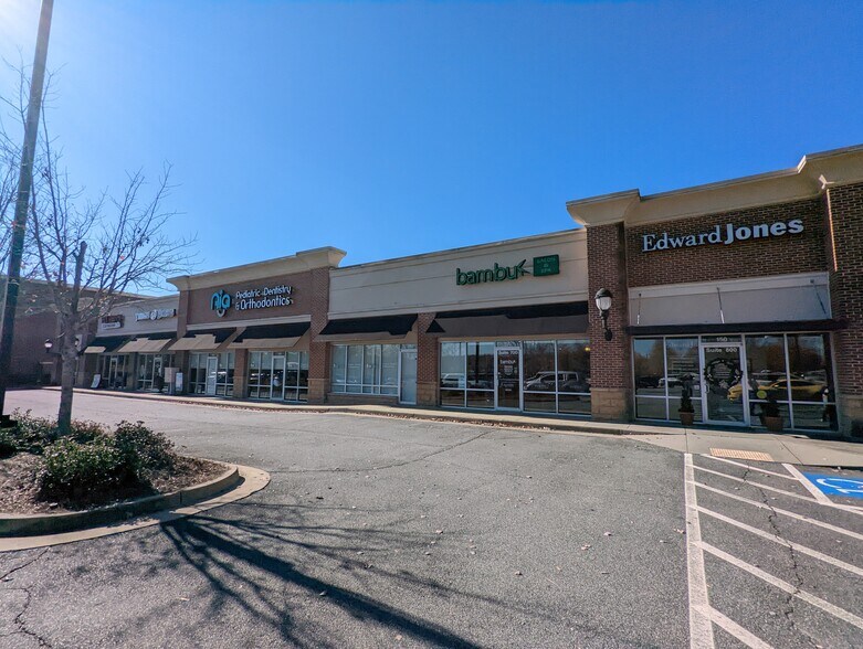 More Photos Of 150 Prominence Point Pky, Canton Unknown For Lease