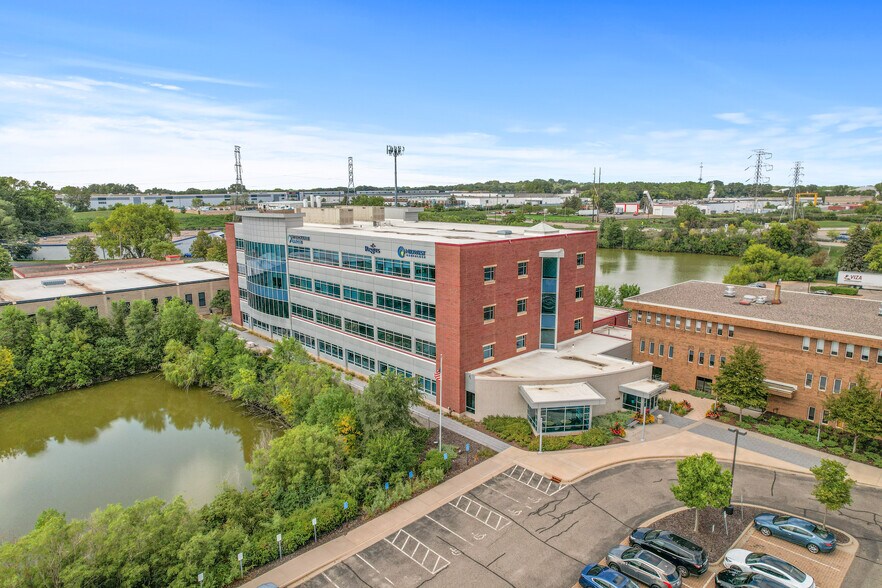 More Photos Of 2361 W Highway 36, Roseville Office For Lease