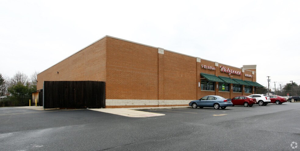 More Photos Of 180 Bridgeton Pike, Mantua Drugstore For Sale