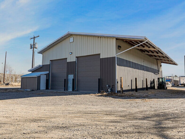 More Photos Of 800 Clough Ave, Columbus Service For Lease