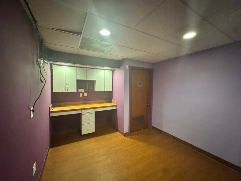 More Photos Of 1503 Oak St, Jacksonville Medical For Sale