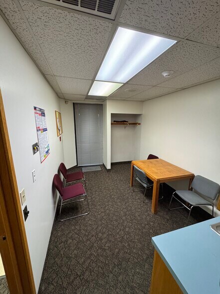 More Photos Of 3895 SW 185th Ave, Beaverton Medical For Lease