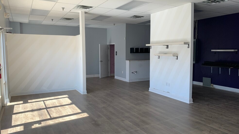 More Photos Of 4551-4555 Empire Ct, Fredericksburg Unknown For Lease