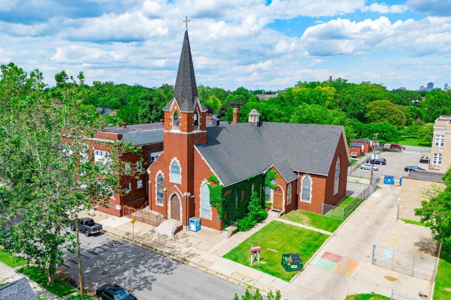 More Photos Of , Detroit Specialty For Sale