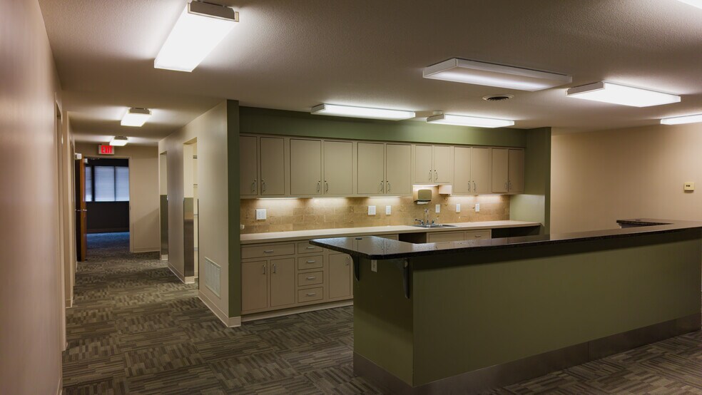More Photos Of 2341 W Lincoln Rd, Kokomo Healthcare For Sale