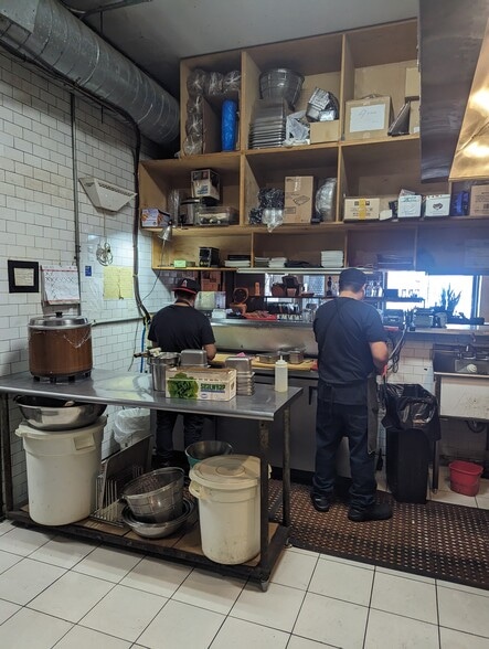 More Photos Of 43 Bogart St, Brooklyn Industrial For Sale