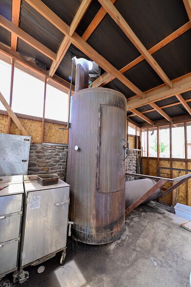More Photos Of 111 N State St, Fort Davis Hotel For Sale