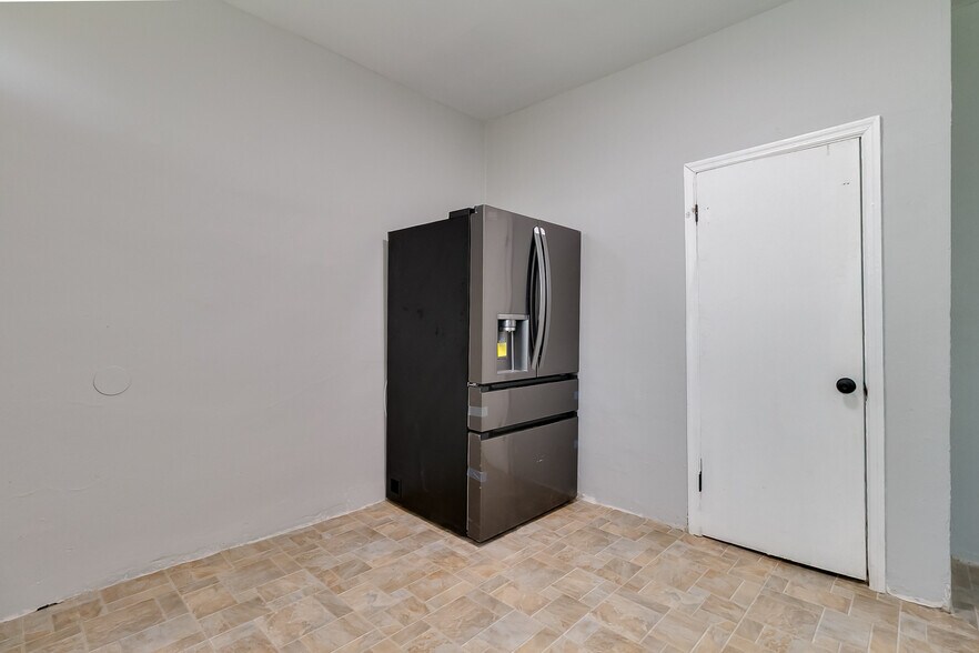 More Photos Of 1402 Granville Pl, Saint Louis Apartments For Sale