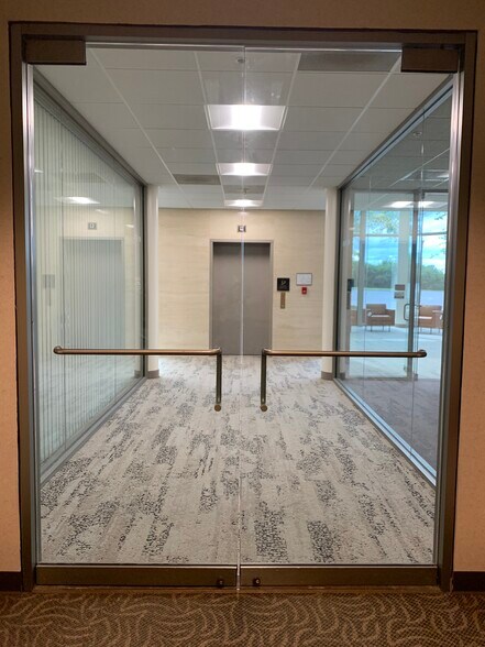 More Photos Of 6711 Towpath Rd, East Syracuse Medical For Lease