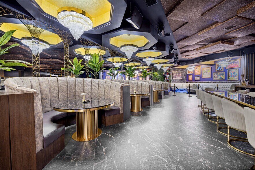 More Photos Of 2154 Bridge St, Philadelphia General Retail For Sale