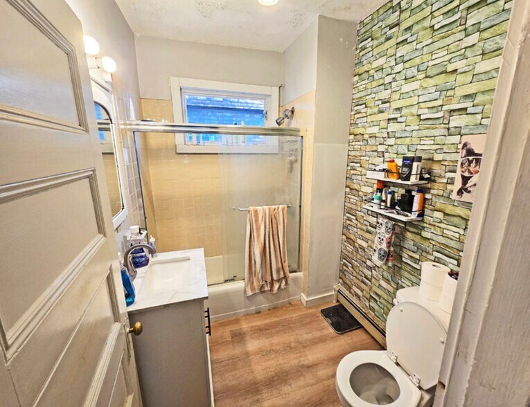 More Photos Of 14 Saint Paul St, Cambridge Apartments For Sale