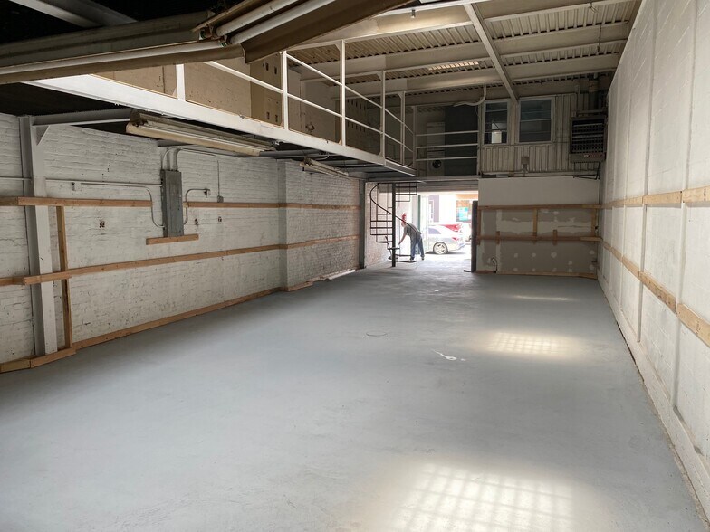More Photos Of 117 14th St, Brooklyn Manufacturing For Sale