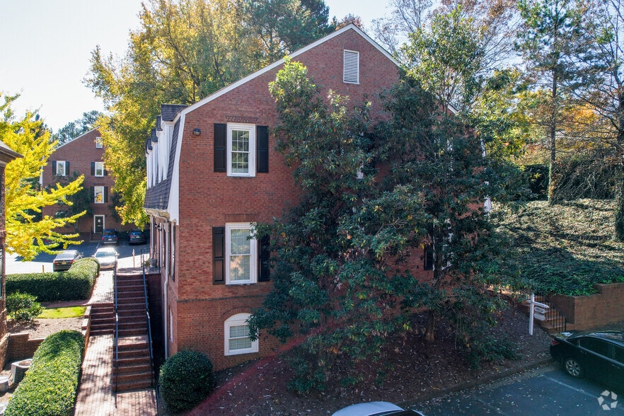 More Photos Of 1827 Powers Ferry Rd SE, Atlanta Office For Sale