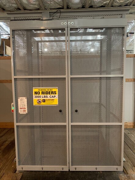 More Photos Of 24 Johnes St, Newburgh Light Manufacturing For Lease