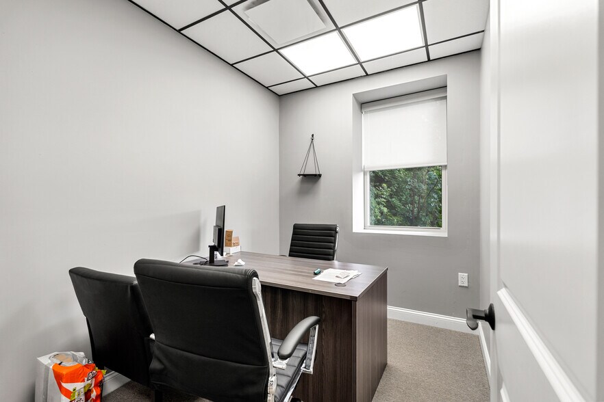 More Photos Of 205 River St, Haverhill Warehouse For Sale