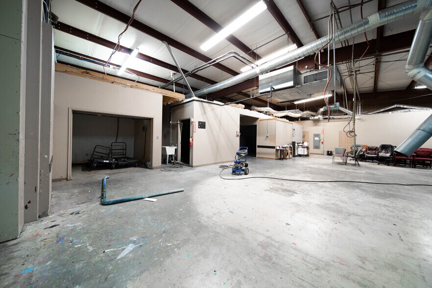 More Photos Of 2100 E Stan Schlueter Loop, Killeen Storefront Retail Office For Lease