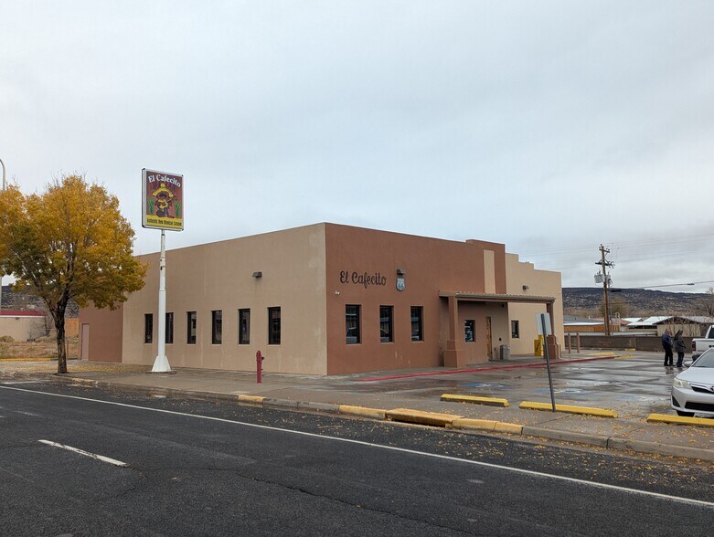 More Photos Of 820 E Santa Fe Ave, Grants Restaurant For Sale