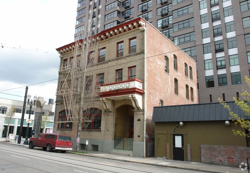 Primary Photo Of 312 NW 10th Ave, Portland Office For Sale