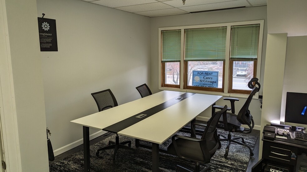 More Photos Of 29 Lafayette Rd, North Hampton Storefront Retail Office For Sale