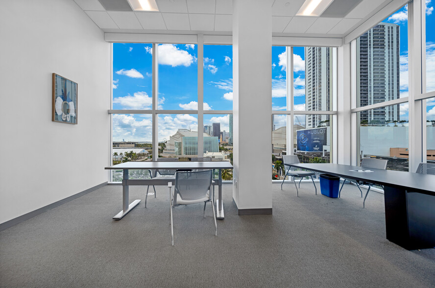 More Photos Of 1501 Biscayne Blvd, Miami Office Residential For Lease
