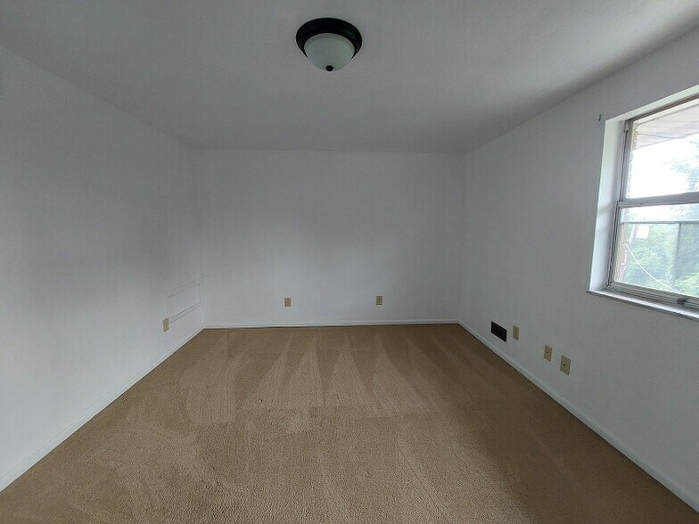 More Photos Of 435 Woodland Ave, Steubenville Apartments For Sale