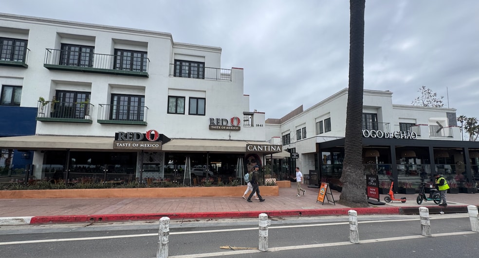 Primary Photo Of 1541-1551 Ocean Ave, Santa Monica Apartments For Lease